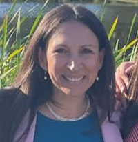 headshot photo of Renee Gorth headshot photo of Renee Gorth