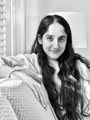 Nayereh Doosti, Fellow Nayereh Doosti